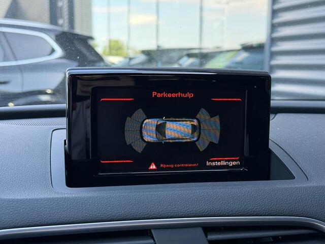 Audi Q3 1.4 TFSI CoD Sport 2x S Line 150pk | Panodak | LED | Navigatie | Sport Stoelen Half Leder | Climate Control | 19'' L.M. |