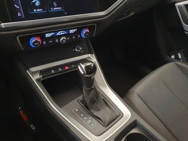 Audi Q3 35 TFSI 150pk Advanced S-Tronic Wegklapbare trekhaak, App connect