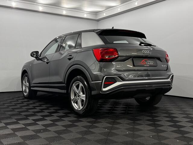 Audi Q3 35 TFSI S-Line Clima, Camera, Navi, Winterpakket, Virtual desk, A start stop, Cruise control adaptief