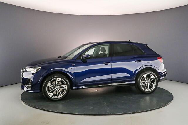 Audi Q3 45 TFSI e S edition 245 PK | Keyless | Carplay | Adapt. Cruise | 19 Inch | Stoelverwarming | S Line |