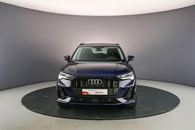 Audi Q3 45 TFSI e S edition 245 PK | Keyless | Carplay | Adapt. Cruise | 19 Inch | Stoelverwarming | S Line |