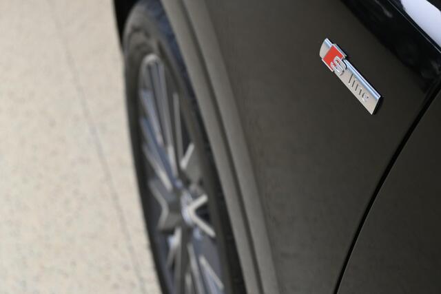 Audi Q3 35 TFSI 150pk S Line edition one | Leder | 360° Camera | Keyless | Trekhaak | 100% (Dealer) onderhouden label | ALL-IN RIJKLAARPRIJS