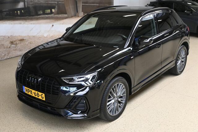 Audi Q3 35 TFSI 150pk S Line edition one | Leder | 360° Camera | Keyless | Trekhaak | 100% (Dealer) onderhouden label | ALL-IN RIJKLAARPRIJS
