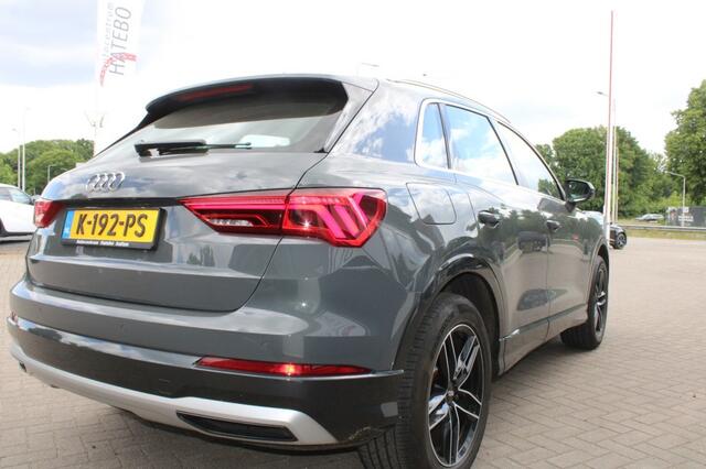 Audi Q3 35TFSI Business Edition Matrix LED Navi+ Virtual cockpit Super!!