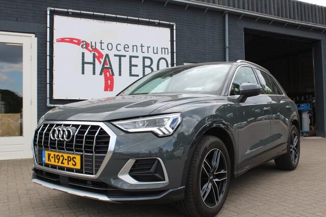 Audi Q3 35TFSI Business Edition Matrix LED Navi+ Virtual cockpit Super!!