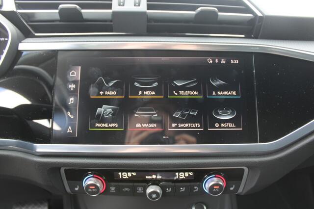 Audi Q3 35TFSI Business Edition Matrix LED Navi+ Virtual cockpit Super!!