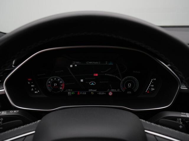 Audi Q3 Sportback S Edition 35 TFSI 110 kW / 150 pk S-tronic / S-Line | Optiekpakket zwart | Leder/alcantara | Achteruitrijcamera | Navigatie | Stoelverwarming | 19 inch