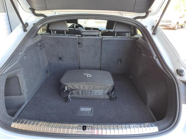 Audi Q3 Sportback 45 TFSI e 2x S-Line, 21", Virtual, Panoramadak, Navigatie, LED, Cruise Control
