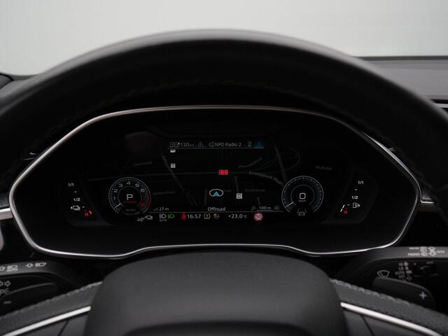 Audi Q3 S edition 45 TFSI e 245 pk | Camera | Standkachel | Side Assist | 19 inch