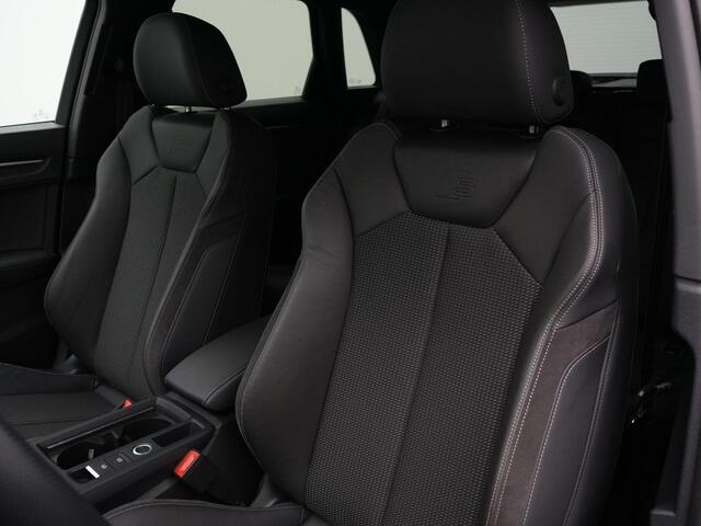 Audi Q3 S edition 45 TFSI e 245 pk | Camera | Standkachel | Side Assist | 19 inch