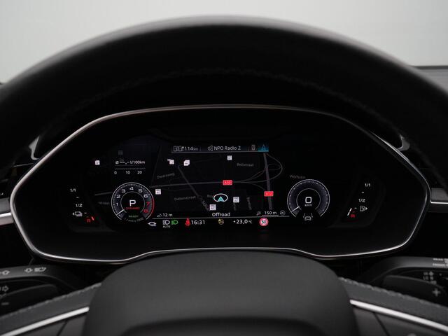 Audi Q3 Sportback S Edition 45 TFSI e 245 pk S-tronic | Panoramadak | Leder | Demperregeling | Rondomzicht camera | Bang & Olufsen | Side Assist | Standkachel | 20 inch
