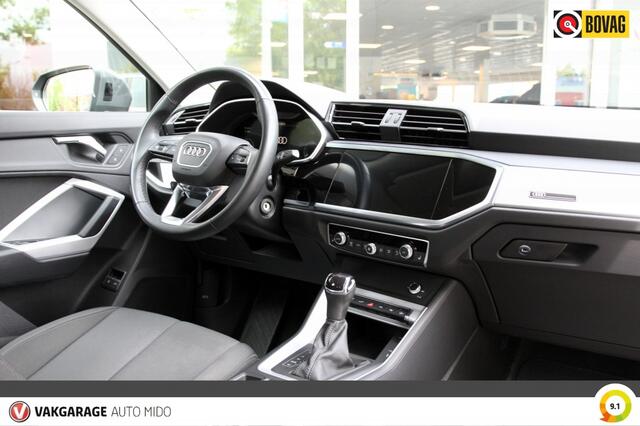 Audi Q3 45 1.4 TFSI e PHEV Automaat Business -LED- -Elektr. Trekhaak- 1e