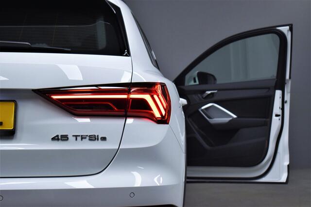 Audi Q3 45 TFSI e 245pk Dealer OH 1e Eig. Sportstoelen/Virtual/Keyless/Adap.cruise/Navi/Led/Pdc/Stoelverw./