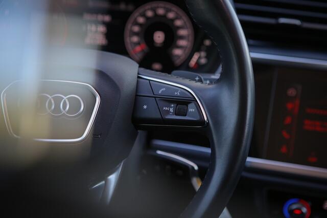 Audi Q3 35 TFSI S Edition | Pano | 360 Camera |