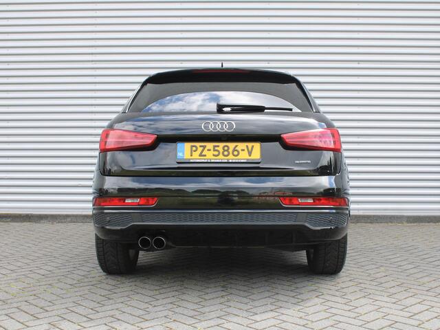 Audi Q3 2.0 TFSI quattro Adrenalin | S-Line | 4WD | Elektr. achterklep + stoelverstelling | Trekhaak | 17" LM | Clima | Cruise | Navi |