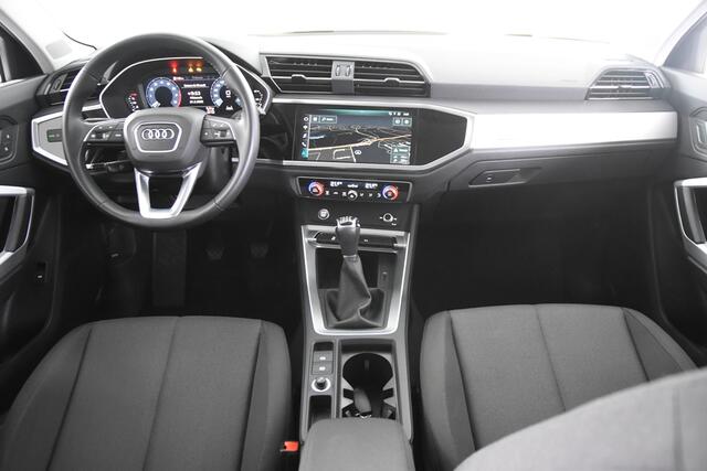 Audi Q3 35 TFSI *1ste Eigenaar*Navigatie*Carplay*Parkassist*