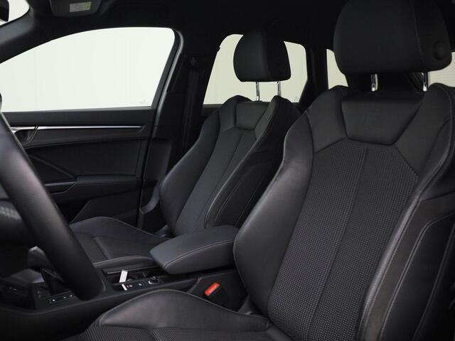 Audi Q3 45 TFSIe 180kW/245PK S Line · Drive select · Leder/stof · 360° Camera + Parkeersensoren