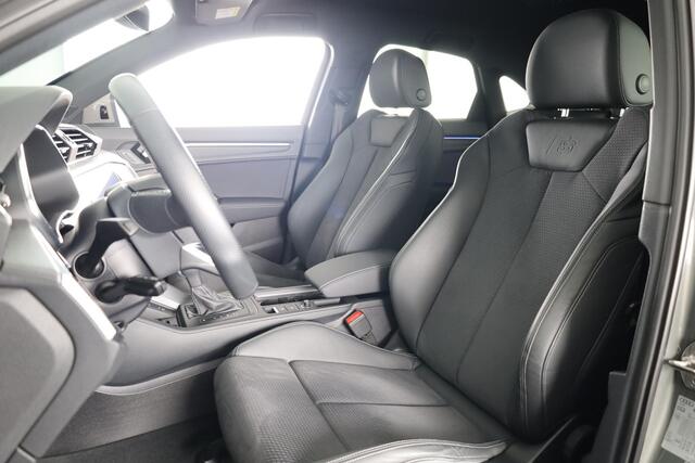 Audi Q3 Sportback 45 TFSI e S Edition 245 pk S-tronic | Navigatie | Parkeersensoren | Achteruitrijcamera | Adaptieve cruise control | Stoelverwarming | S-Line |