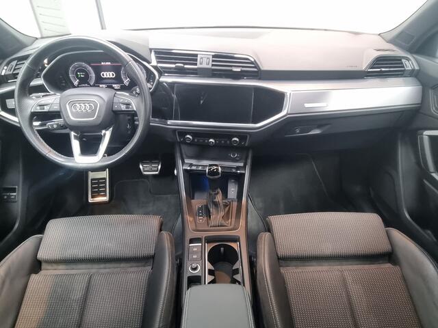 Audi Q3 Sportback 45 TFSI e S Edition CAMERA / ADD. CRUISE / PANO / TREKHAAK