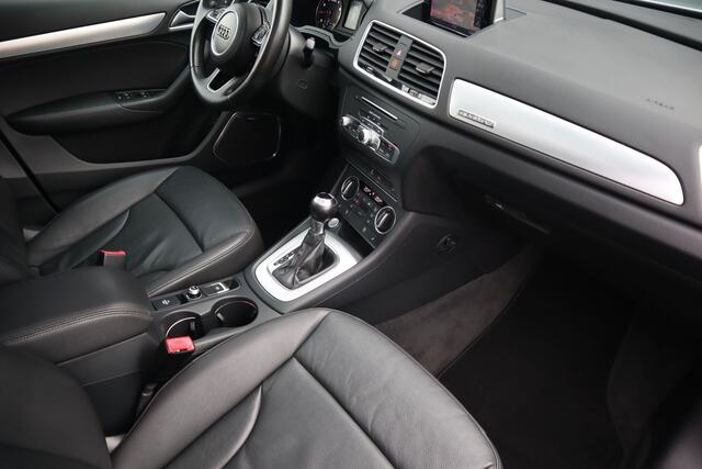 Audi Q3 2.0 Quattro 200 PK S-Line Panoramadak Leder Led Bose Etc. Etc.