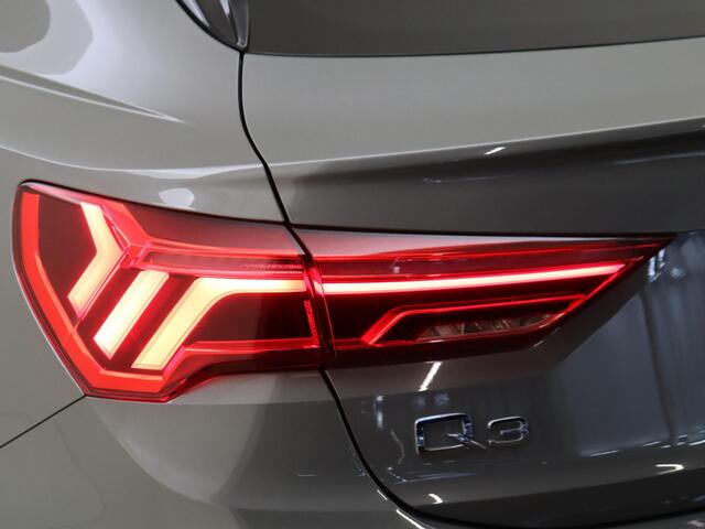 Audi Q3 Sportback 35 TFSI S Edition | Navigatie Plus | S-line interieur | LED verlichting | CarPlay | Optiek zwart | Elektrische achterklep | Parkeersensoren |