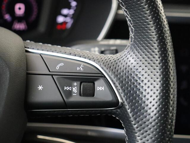 Audi Q3 Sportback 35 TFSI S Edition | Navigatie Plus | S-line interieur | LED verlichting | CarPlay | Optiek zwart | Elektrische achterklep | Parkeersensoren |