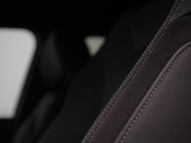 Audi Q3 S Edition 35 TFSI 150 pk S-tronic / S-Line | Leder | Achteruitrijcamera | Navigatie | Stoelverwarming