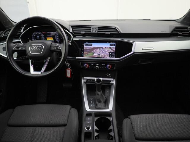Audi Q3 45 TFSIe 180kW/245PK Business edition · Drive select · Camera + Parkeersensoren · Stoelverwarming