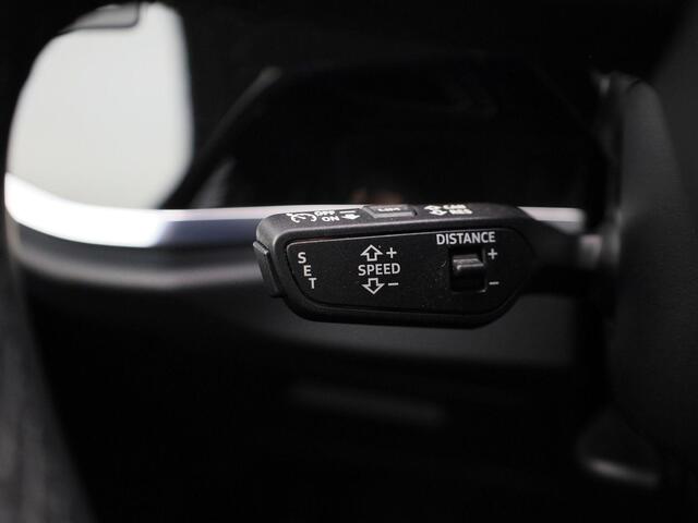 Audi Q3 45 TFSIe 180kW/245PK Business edition · Drive select · Camera + Parkeersensoren · Stoelverwarming