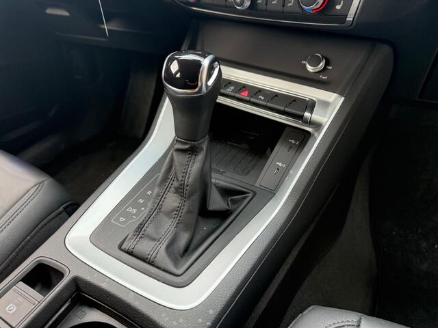 Audi Q3 35 TFSI S-LINE AIRCO-ECC NAVI LEER CAMERA.