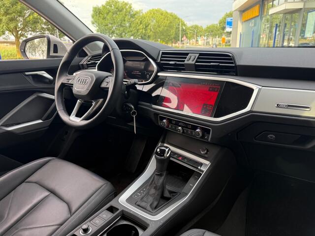 Audi Q3 35 TFSI S-LINE AIRCO-ECC NAVI LEER CAMERA.