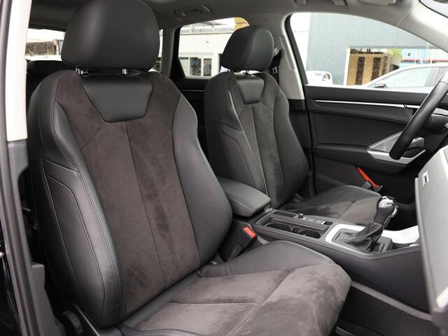 Audi Q3 35 TFSI S Line Pro Line S | Pano | Sportstoelen | Navi | Apple Carplay |