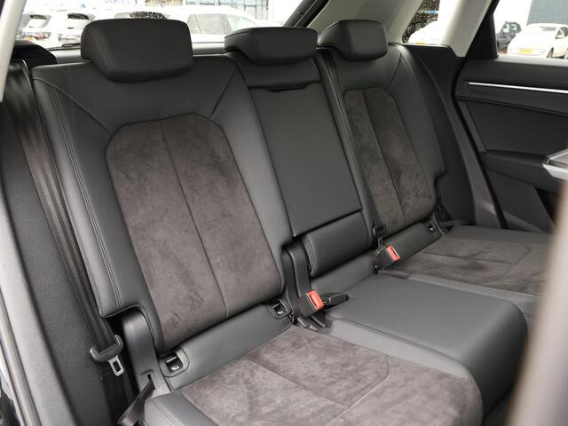 Audi Q3 35 TFSI S Line Pro Line S | Pano | Sportstoelen | Navi | Apple Carplay |