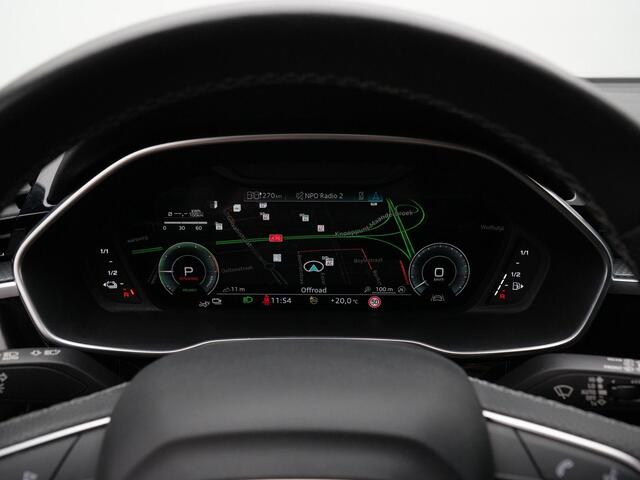 Audi Q3 Sportback 45 TFSI e 245 pk S-tronic S Edition / S-Line | Achteruitrijcamera | Navigatie | Stoelverwarming | Side Assist