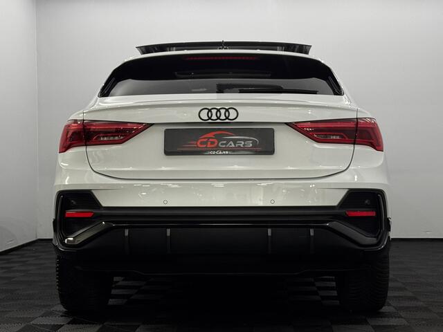 Audi Q3 35 TFSI S-line Leder, Pano, Parkeersensoren, Stoelverwarming, Virtual desk, Cruise control, A start stop