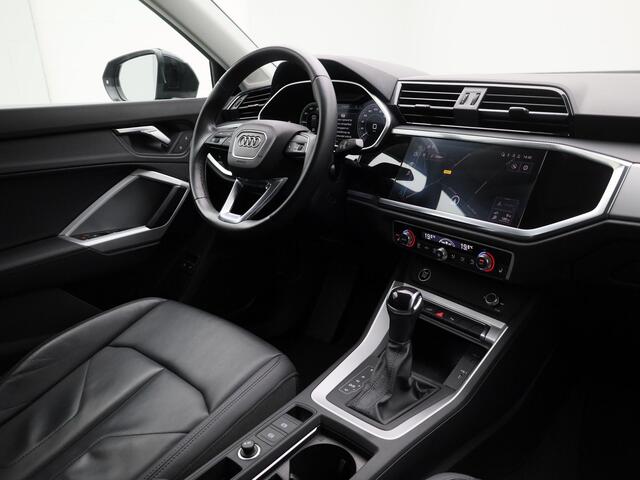 Audi Q3 45 TFSIe S edition | CAMERA | STOELVERWARMING