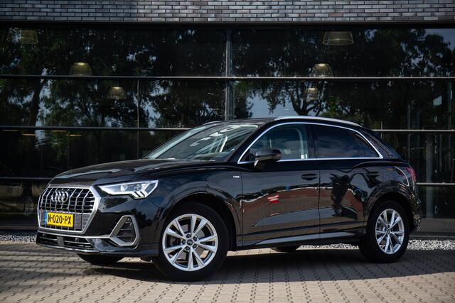 Audi Q3 35 TFSI S-line , Trekhaak, Virtual cockpit, Carplay,