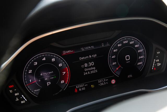 Audi Q3 35 TFSI S-line , Trekhaak, Virtual cockpit, Carplay,