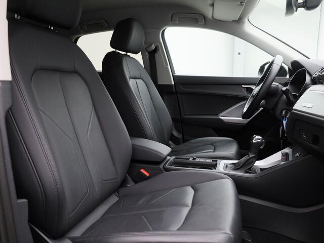 Audi Q3 Sportback 35 TFSi Business Edition | CAMERA | LEDER | STOELVERWARMING