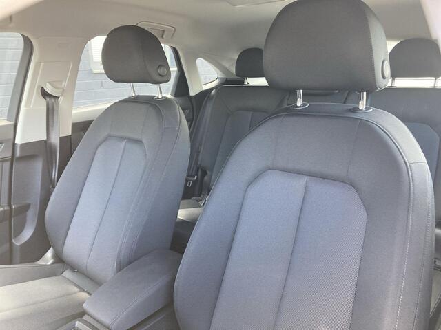 Audi Q3 Sportback 35 TFSI/150PK S Line · Drive select · Camera + Parkeersensoren · Navigatie · Garantie tot juli 2029 of 100000km