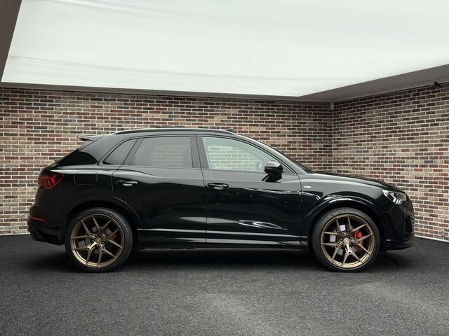 Audi Q3 40 TFSI 190PK Quattro S-line MEMORY DAK VOSSEN 21INCH ALCANTARA STUURWIEL
