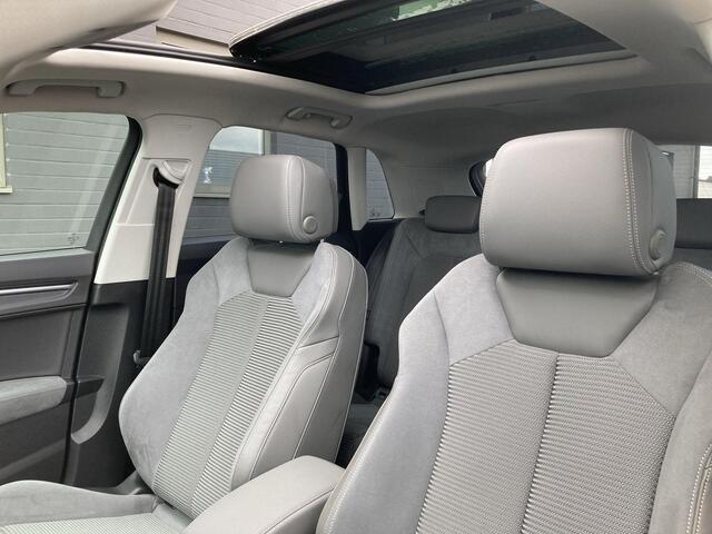 Audi Q3 35 TFSI/150PK S Line · Panoramadak · Drive select · 360°Camera + Parkeersensoren · Garantie tot september 2026