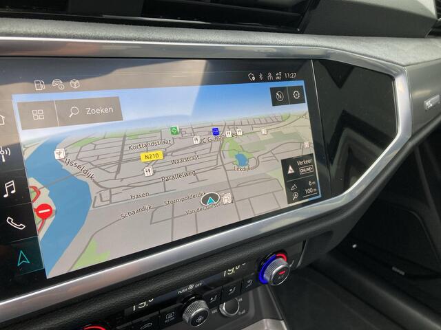 Audi Q3 35 TFSI/150PK S Line · Panoramadak · Drive select · 360°Camera + Parkeersensoren · Garantie tot september 2026