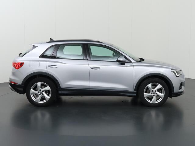 Audi Q3 35 TFSI Pro Line S | Stoelverwarming | Cruise control Adaptief | Navigatie by Apple Carplay/Android Auto |