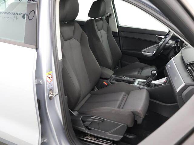 Audi Q3 35 TFSI Pro Line S | Stoelverwarming | Cruise control Adaptief | Navigatie by Apple Carplay/Android Auto |