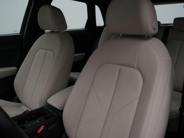Audi Q3 45 TFSI e 245 pk S-tronic edition | Leder | Achteruitrijcamera | Stoelverwarming | Side Assist | Apple Carplay / Android Auto