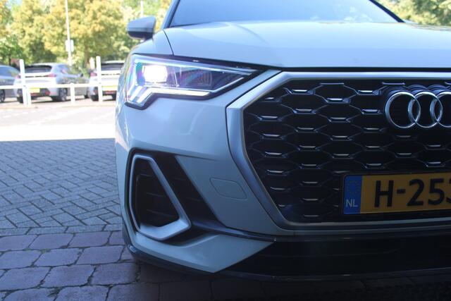 Audi Q3 Sportback 35 TFSI 150PK S-TRONIC 7 S EDITION * NIEUWSTAAT * | S-LINE EXTERIEUR | S-LINE INTERIEUR | AUDI VIRTUAL COCKPIT | PANORAMISCH SCHUIF / KANTELDAK | NAVIGATIE | TWIN LEDEREN BEKLEDING ZWART MET ROTSGRIJS STIKSEL | VOORSTOELEN VERWARMBAAR | ACHTERUI