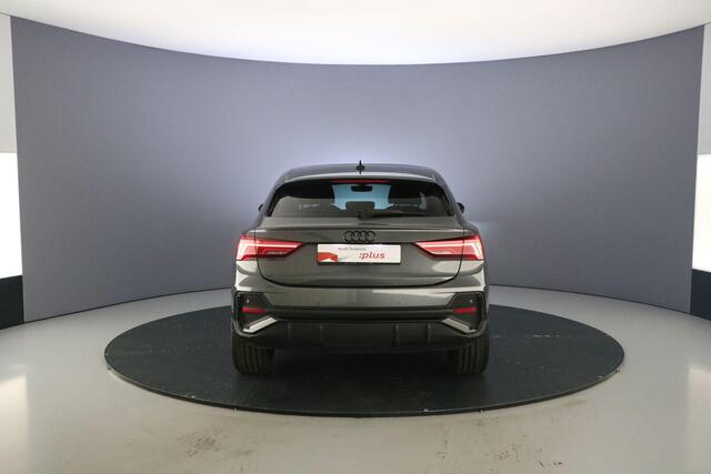 Audi Q3 Sportback 35 TFSI S Edition | Pano | Leder | Virtual cockpit | Camera | Led | ACC | Stoelverwarming | Sfeerverlichting |