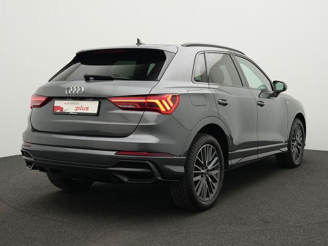 Audi Q3 45 TFSI e 245 pk S-tronic S edition / S-Line | Achteruitrijcamera | Adaptive Cruise | Navigatie | Stoelverwarming | Side Assist