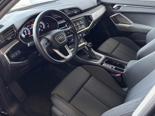 Audi Q3 35 TFSI 150PK ADAP.CRUISE BLACK LINE SPORTSTOELEN KEYLESS LED CARPLAY NAVI ECC STOELVERW. 05/2024 "Audi rijden begint bij Topautos.nl - 20 Audi topmodellen direct op voorraad!"